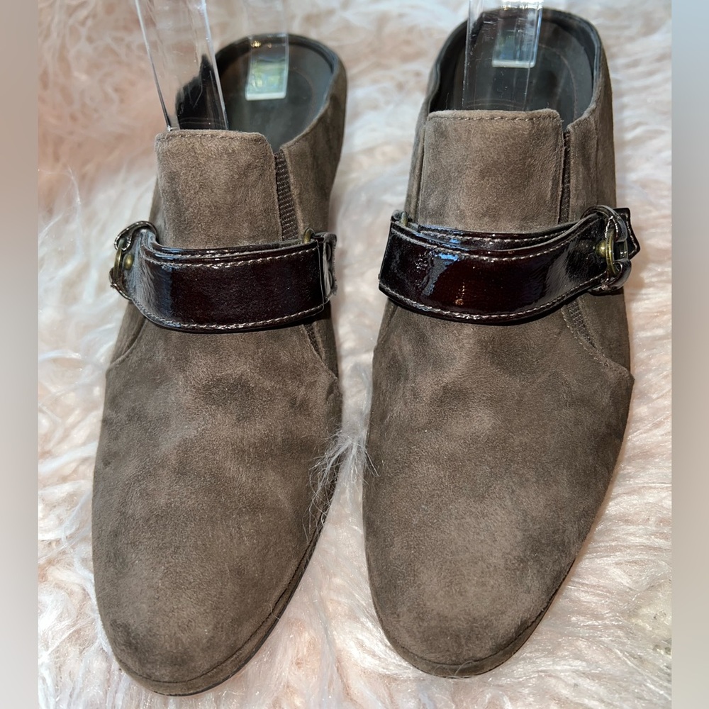 Rockport Dark Brown Suede Slip-on Booties Sz 8